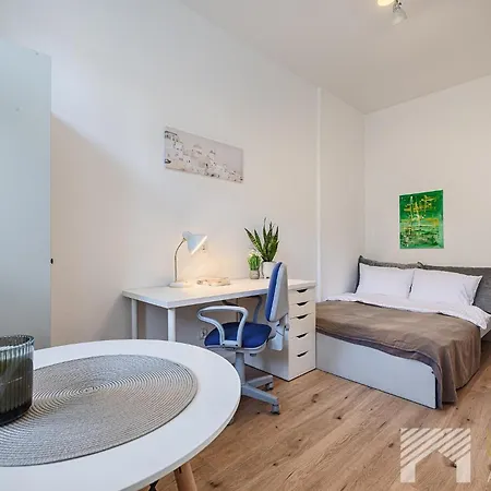 Na Radiostacji By Lookap Apartment Lodz (Lodz)