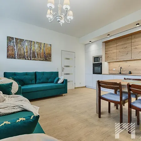 Apartment Na Radiostacji By Lookap Lodz (Lodz)